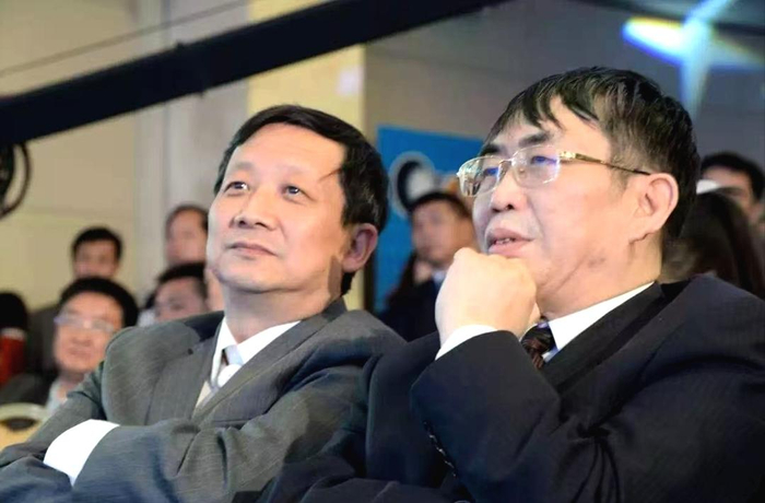 开云注册平台-追忆|“棋圣”去世齐鲁同悲,曹大元彻夜无眠缅怀挚友|聂卫平|山东队|围棋|山东围棋队|聂老_新浪新闻